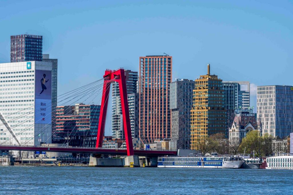 Willemsbrug e Skyline di Rotterdam